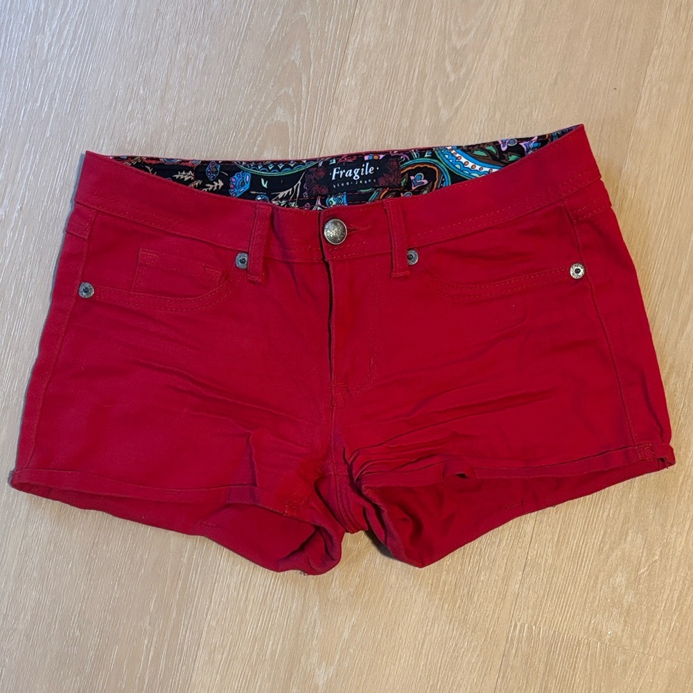Fragile Vibrant Red Short Shorts size 7
